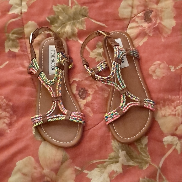 Steve Madden Other - NWOT Steve Madden sandals , kids size 3